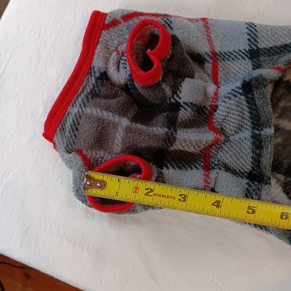Dog Sweater Fleece Cozy Pet Clothing Black Gray Plaid Snowman Graphic NWOT - Picture 10 of 12